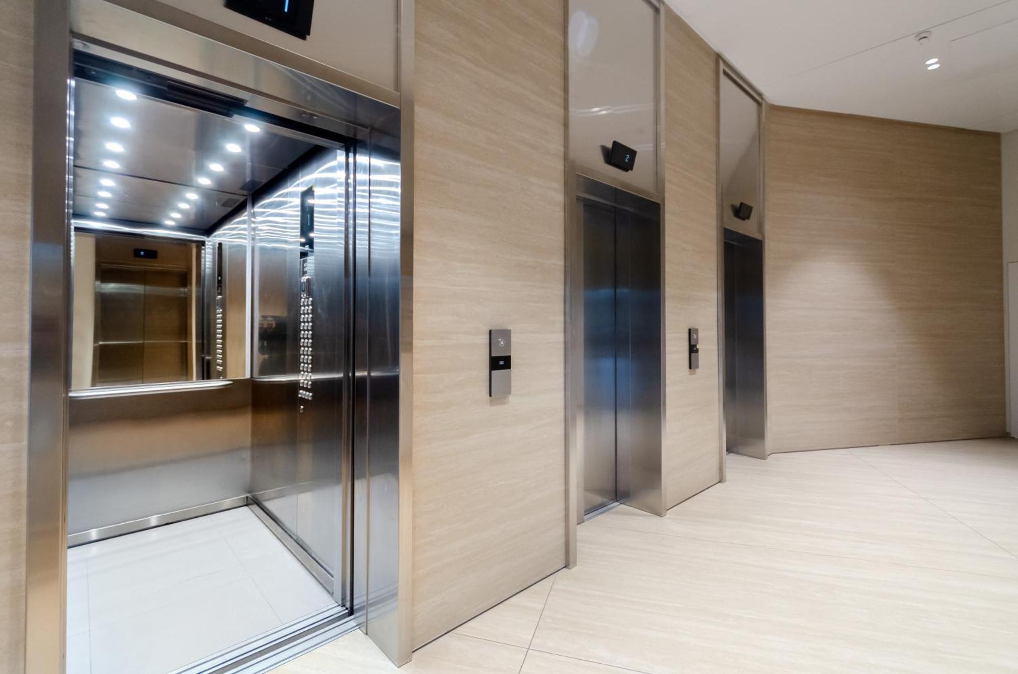 Petrovdom Apartments 7-13 In Rc Manhattan City,Beresteiskyi 11 كييف المظهر الخارجي الصورة
